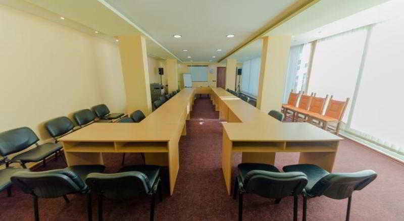 Vivas 4* Durrës